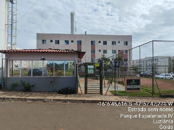 Apartamento - 2 Quartos - Luziania - Ocupado — foto 2