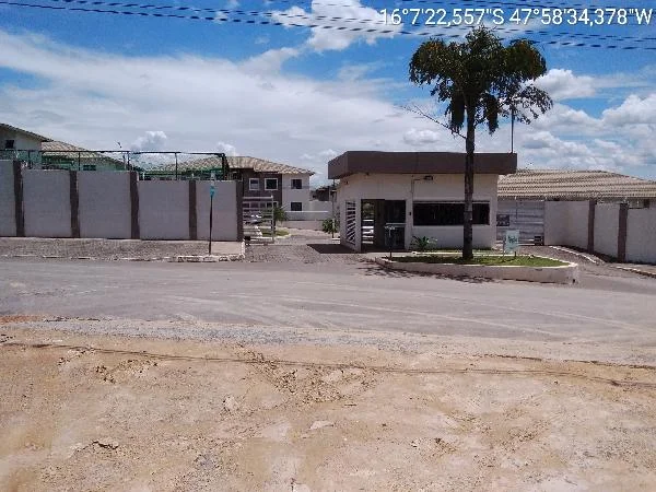 Apartamento - 2 Quartos - Valparaiso de Goias - Desocupado — foto 2