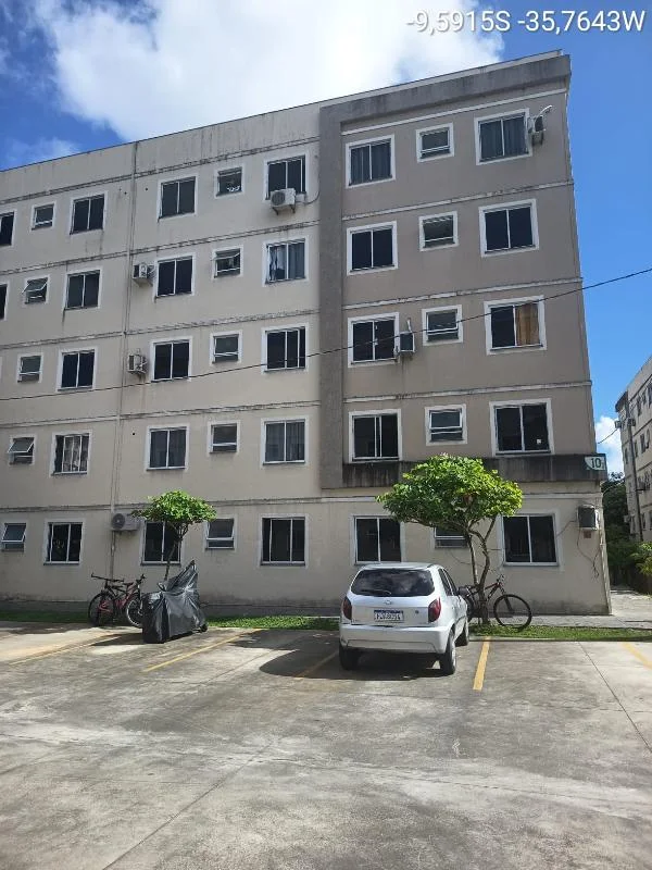 Apartamento - 2 Quartos - Maceio - Ocupado — foto 2