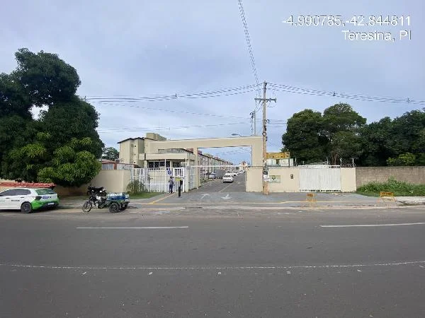 Apartamento - 2 Quartos - Teresina - Ocupado — foto 2