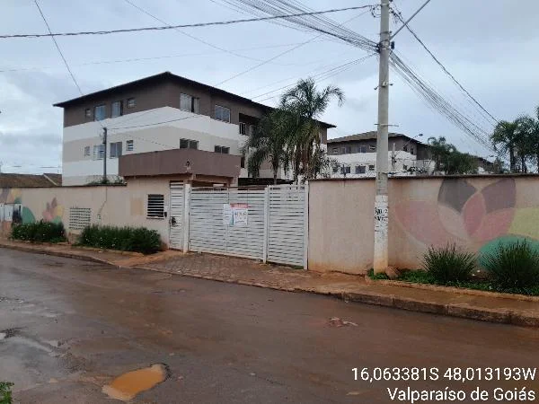 Apartamento - 2 Quartos - Valparaiso de Goias - Ocupado — foto 2