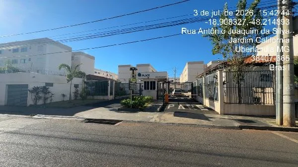 Apartamento - 2 Quartos - Uberlandia - Ocupado — foto 2