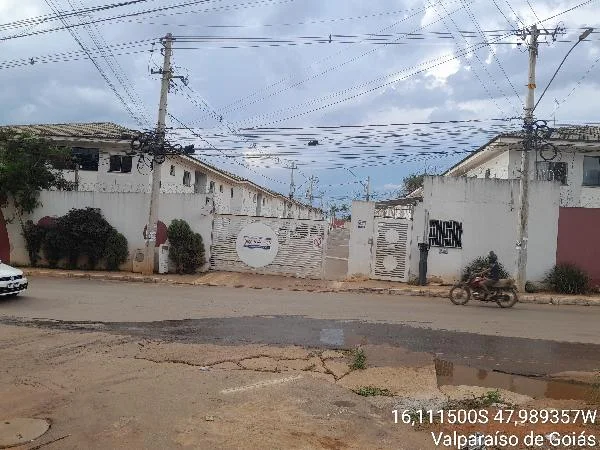 Apartamento - 2 Quartos - Valparaiso de Goias - Ocupado — foto 2