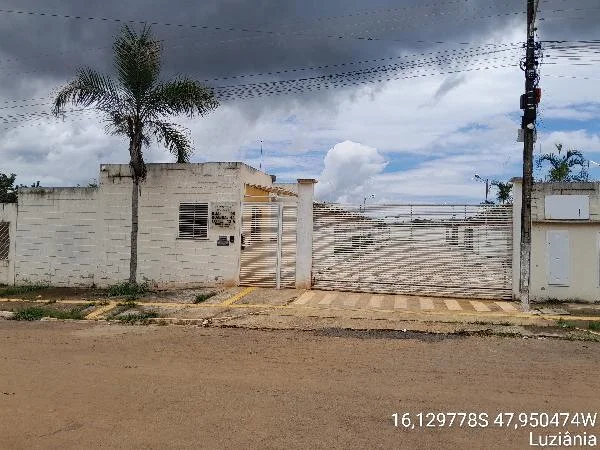 Casa - 2 Quartos - Luziania - Ocupado — foto 2