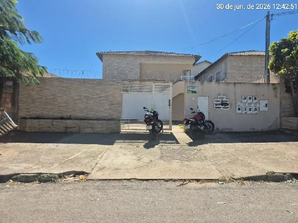 Apartamento - 2 Quartos - Cidade Ocidental - Ocupado — foto 2