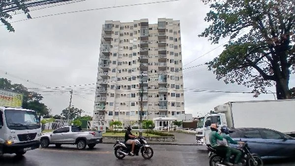 Apartamento - 2 Quartos - Recife - Desocupado — foto 2