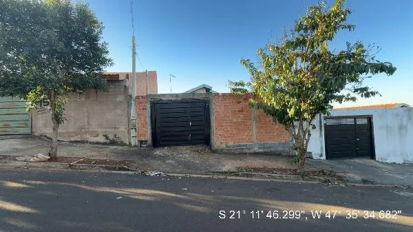 Casa - 2 Quartos - Serrana - Ocupado — foto 2