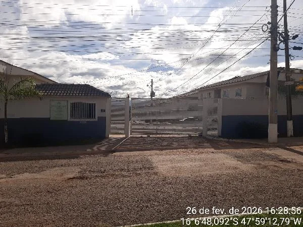 Apartamento - 2 Quartos - Valparaiso de Goias - Ocupado — foto 2