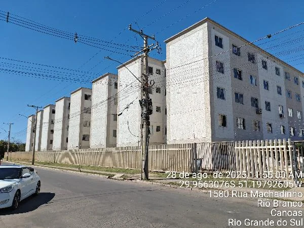 Apartamento - 2 Quartos - Canoas - Ocupado — foto 2
