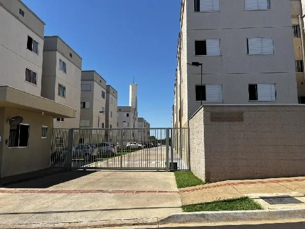 Apartamento - 2 Quartos - Londrina - Ocupado — foto 2