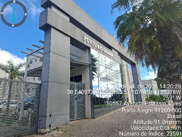 Apartamento - 2 Quartos - Porto Alegre - Ocupado — foto 2