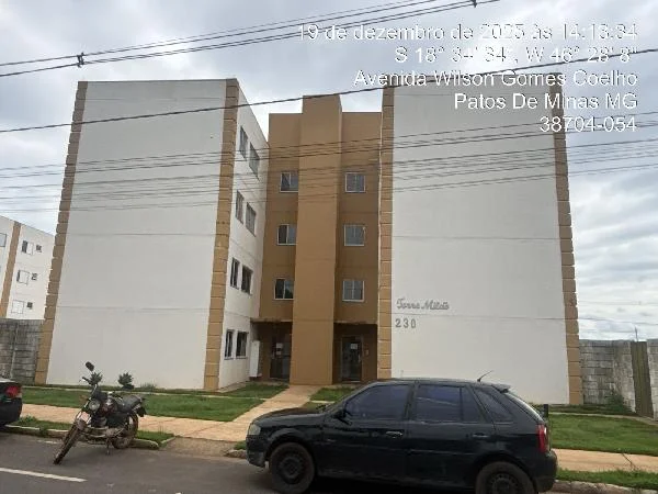 Apartamento - 2 Quartos - Patos de Minas - Ocupado — foto 2