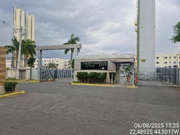 Apartamento - 2 Quartos - Resende - Desocupado — foto 2