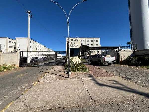 Apartamento - 2 Quartos - Suzano - Ocupado — foto 2