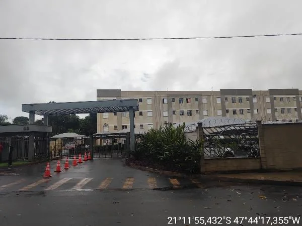 Apartamento - 2 Quartos - Ribeirao Preto - Ocupado — foto 2