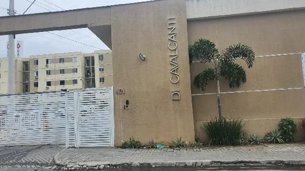 Apartamento - 2 Quartos - Sao Goncalo - Desocupado — foto 2