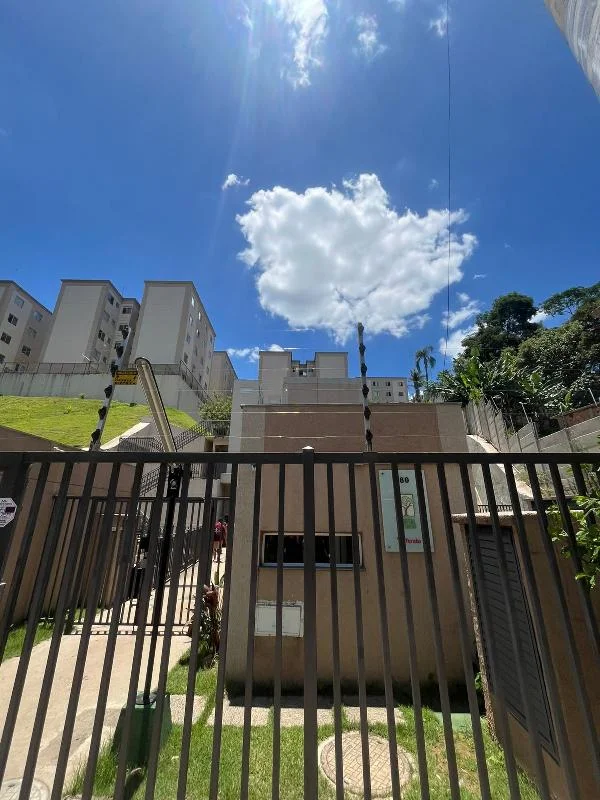 Apartamento - 2 Quartos - Guarulhos - Ocupado — foto 2
