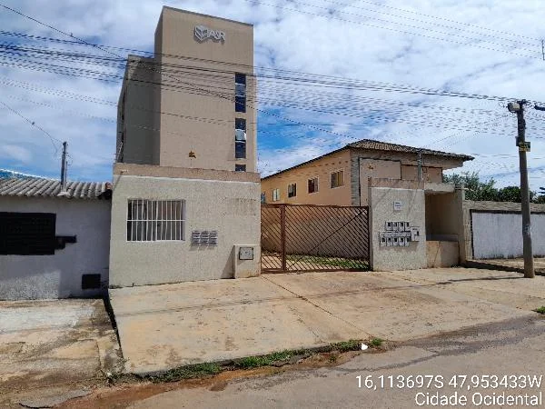 Apartamento - 2 Quartos - Cidade Ocidental - Ocupado — foto 2