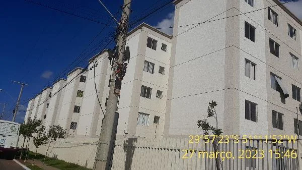 Apartamento - 2 Quartos - Canoas - Desocupado — foto 2