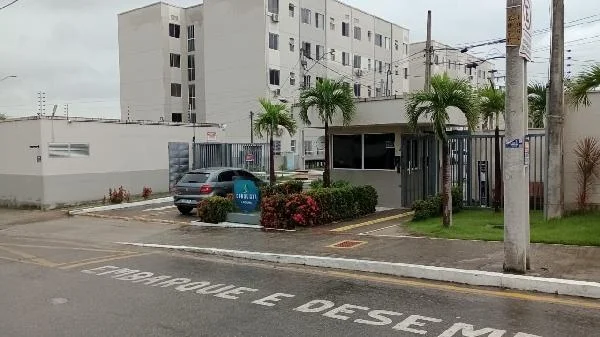 Apartamento - 2 Quartos - Fortaleza - Ocupado — foto 2