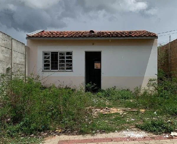 Casa - 2 Quartos - Belo Jardim - Desocupado — foto 2