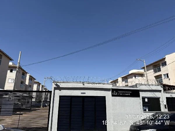 Apartamento - 2 Quartos - Uberlândia - Ocupado — foto 2