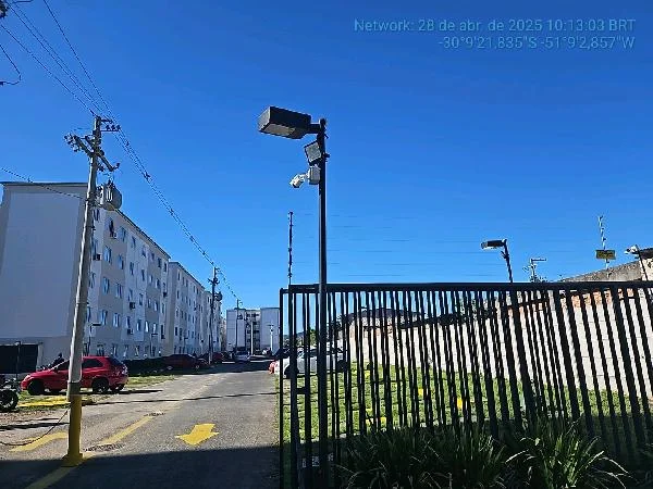 Apartamento - 2 Quartos - Porto Alegre - Ocupado — foto 2