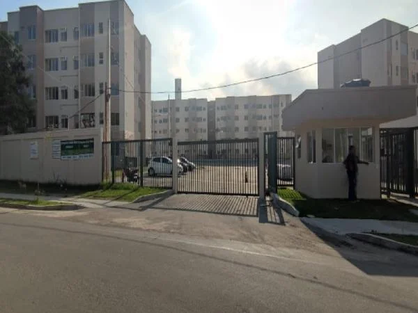 Apartamento - 2 Quartos - Sao Goncalo - Ocupado — foto 2