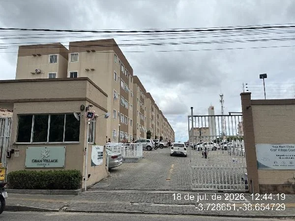 Apartamento - 2 Quartos - Caucaia - Ocupado — foto 2
