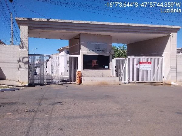 Apartamento - 2 Quartos - Luziania - Ocupado — foto 2
