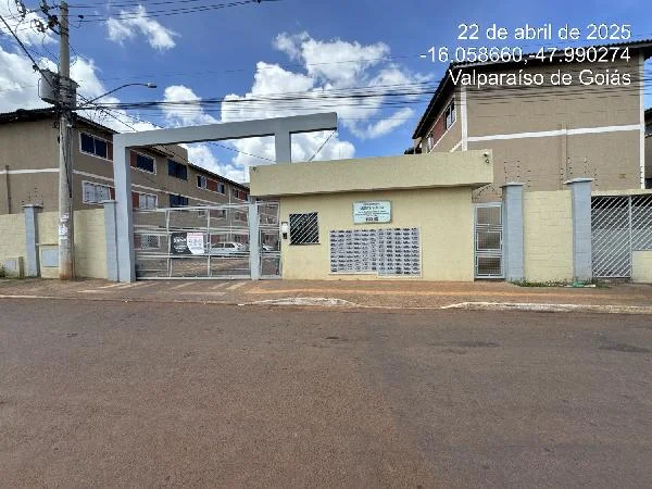Apartamento - 2 Quartos - Valparaiso de Goias - Ocupado — foto 2