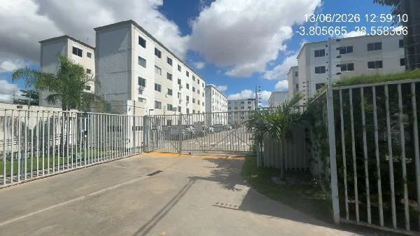Apartamento - 2 Quartos - Fortaleza - Ocupado — foto 2