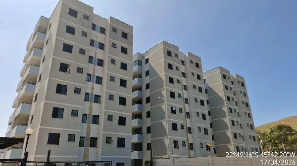 Apartamento - 2 Quartos - Guaratingueta - Ocupado — foto 2