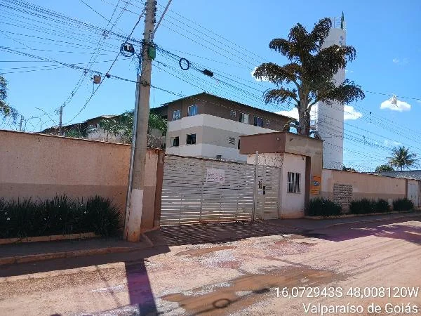 Apartamento - 2 Quartos - Valparaiso de Goias - Ocupado — foto 2