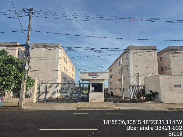 Apartamento - 2 Quartos - Uberlandia - Ocupado — foto 2