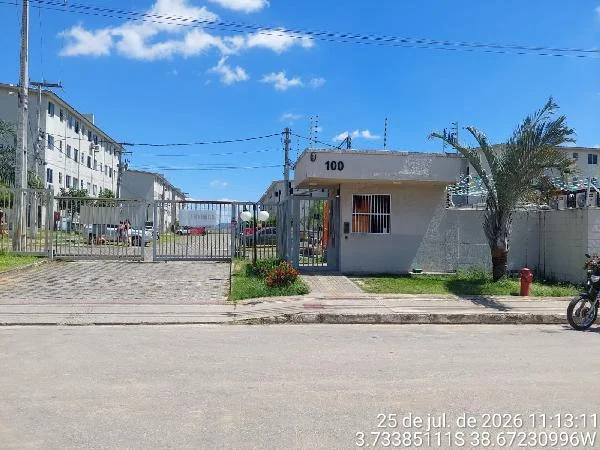 Apartamento - 2 Quartos - Caucaia - Ocupado — foto 2