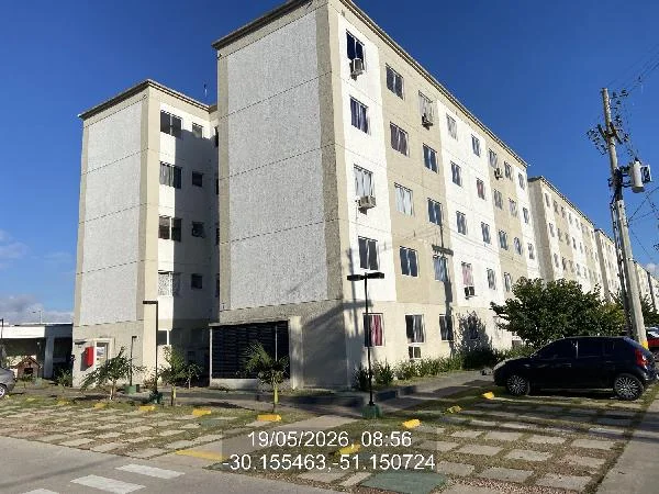Apartamento - 2 Quartos - Porto Alegre - Ocupado — foto 2
