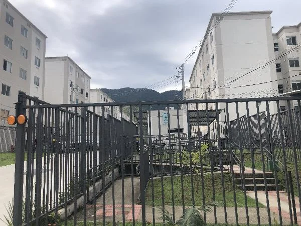 Apartamento - 2 Quartos - Nova Iguacu - Desocupado — foto 2