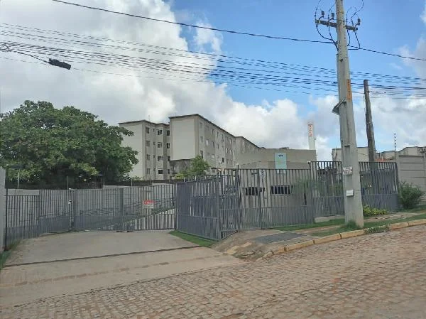 Apartamento - 2 Quartos - Camaragibe - Ocupado — foto 2