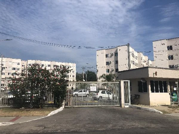 Apartamento - 2 Quartos - Sao Goncalo - Ocupado — foto 2