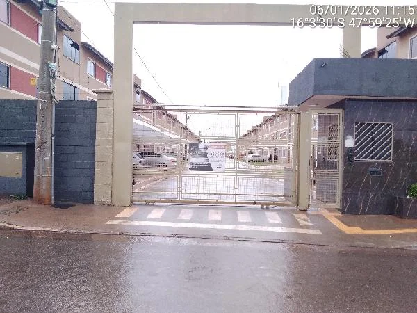 Apartamento - 2 Quartos - Valparaiso de Goias - Ocupado — foto 2
