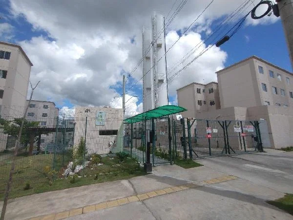 Apartamento - 2 Quartos - Salvador - Ocupado — foto 2