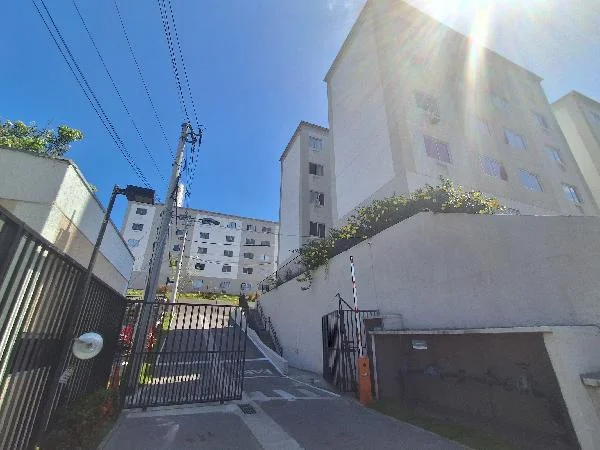 Apartamento - 2 Quartos - Sao Goncalo - Ocupado — foto 2
