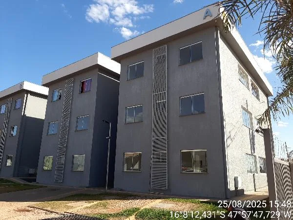 Apartamento - 2 Quartos - Luziania - Desocupado — foto 2