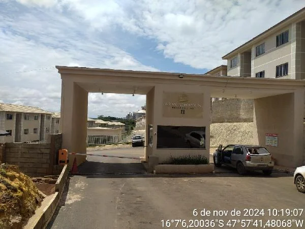 Apartamento - 2 Quartos - Luziania - Ocupado — foto 2