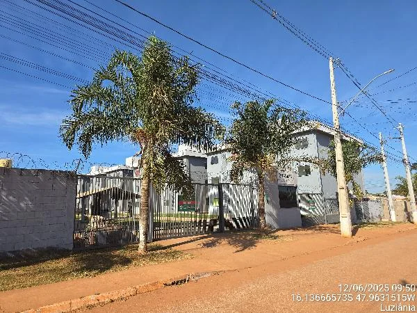 Apartamento - 2 Quartos - Luziania - Ocupado — foto 2