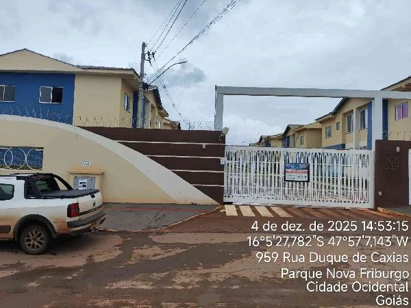 Apartamento - 2 Quartos - Cidade Ocidental - Ocupado — foto 2