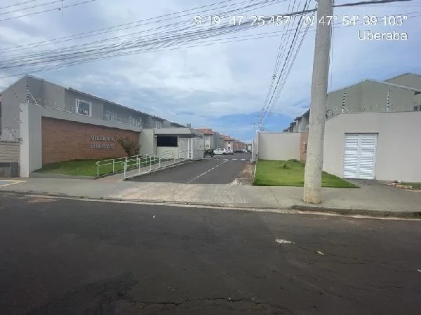 Apartamento - 2 Quartos - Uberaba - Ocupado — foto 2
