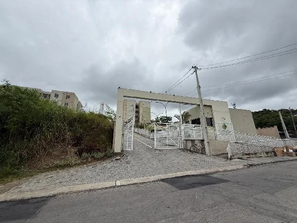 Apartamento - 2 Quartos - São Gonçalo - Desocupado — foto 2