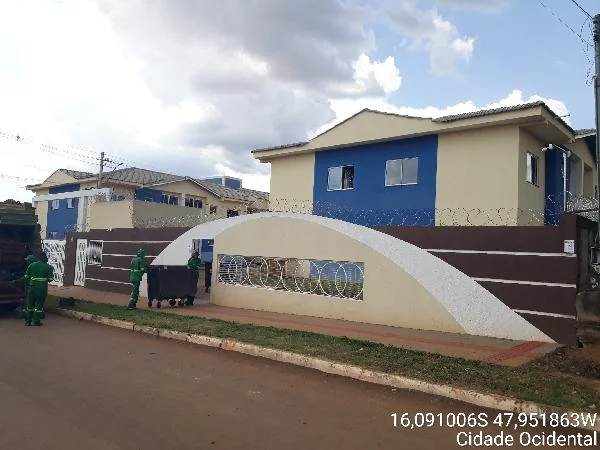 Apartamento - 2 Quartos - Cidade Ocidental - Ocupado — foto 2